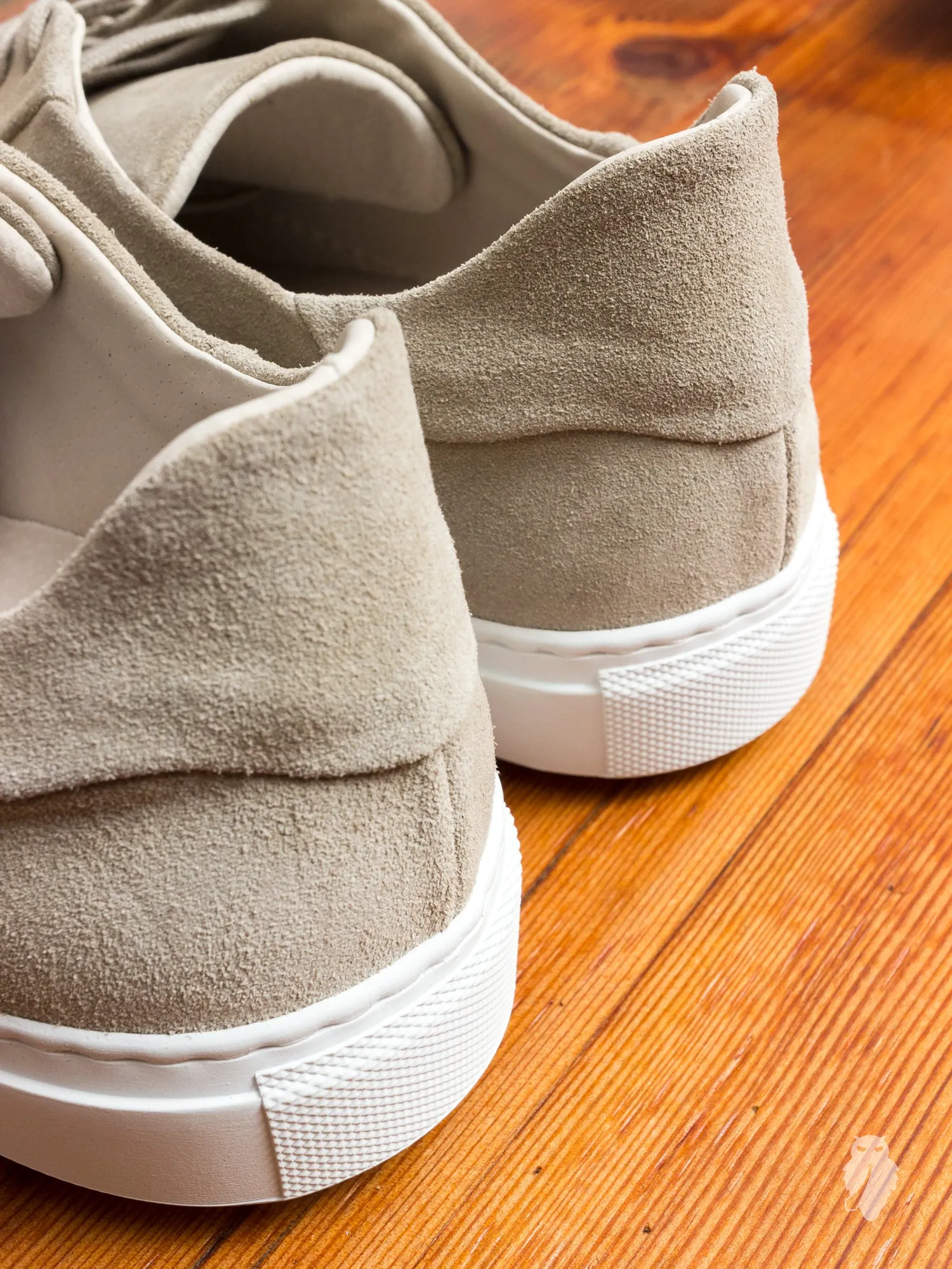 Court Low-Top Sneaker in Clay Suede